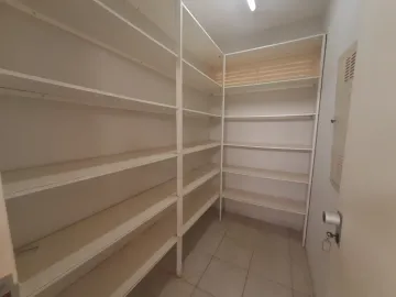Alugar Casa / Padr&atilde;o em S&atilde;o Jos&eacute; do Rio Preto R$ 3.800,00 - Foto 9