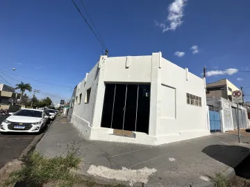 Alugar Comercial / Casa Comercial em S&atilde;o Jos&eacute; do Rio Preto. apenas R$ 2.300,00