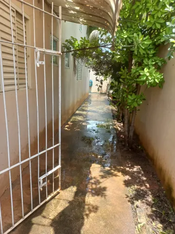 Comprar Casa / Padr&atilde;o em S&atilde;o Jos&eacute; do Rio Preto R$ 453.000,00 - Foto 22