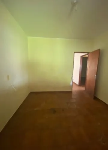 Alugar Casa / Padr&atilde;o em S&atilde;o Jos&eacute; do Rio Preto R$ 1.300,00 - Foto 9