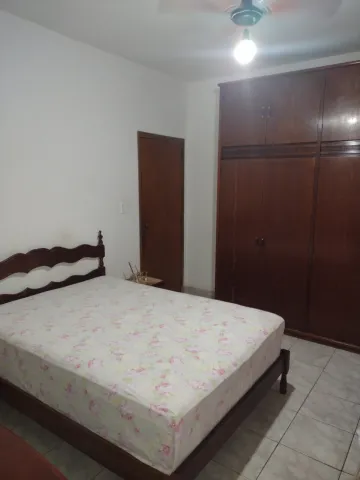 Alugar Casa / Padr&atilde;o em S&atilde;o Jos&eacute; do Rio Preto R$ 2.000,00 - Foto 4