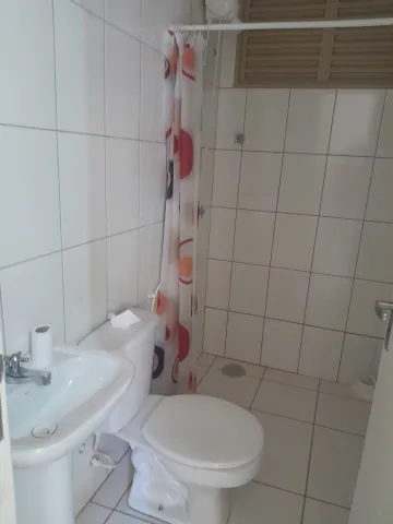 Alugar Apartamento / Padr&atilde;o em S&atilde;o Jos&eacute; do Rio Preto R$ 1.100,00 - Foto 8