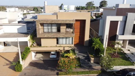 Casa / Condom&iacute;nio em S&atilde;o Jos&eacute; do Rio Preto 