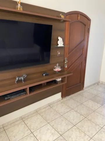 Alugar Casa / Padr&atilde;o em S&atilde;o Jos&eacute; do Rio Preto. apenas R$ 430.000,00