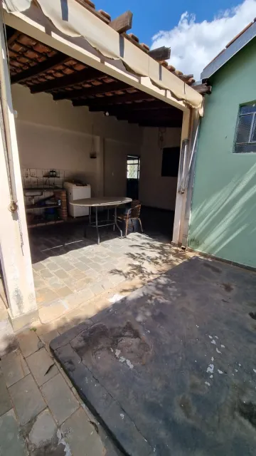 Alugar Casa / Padr&atilde;o em S&atilde;o Jos&eacute; do Rio Preto. apenas R$ 290.000,00