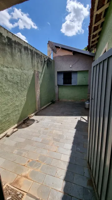 Comprar Casa / Padr&atilde;o em S&atilde;o Jos&eacute; do Rio Preto R$ 290.000,00 - Foto 3