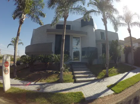 Casa / Condom&iacute;nio em S&atilde;o Jos&eacute; do Rio Preto 