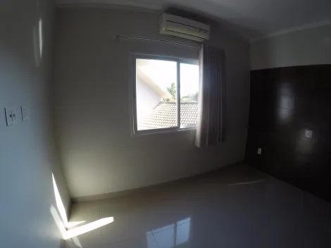 Alugar Casa / Condom&iacute;nio em S&atilde;o Jos&eacute; do Rio Preto R$ 6.000,00 - Foto 39
