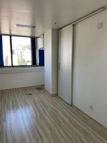 Alugar Comercial / Sala em S&atilde;o Paulo R$ 811,00 - Foto 9
