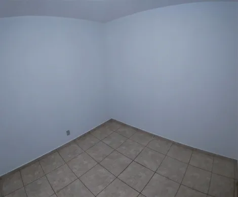 Alugar Casa / Padr&atilde;o em S&atilde;o Jos&eacute; do Rio Preto R$ 1.350,00 - Foto 8