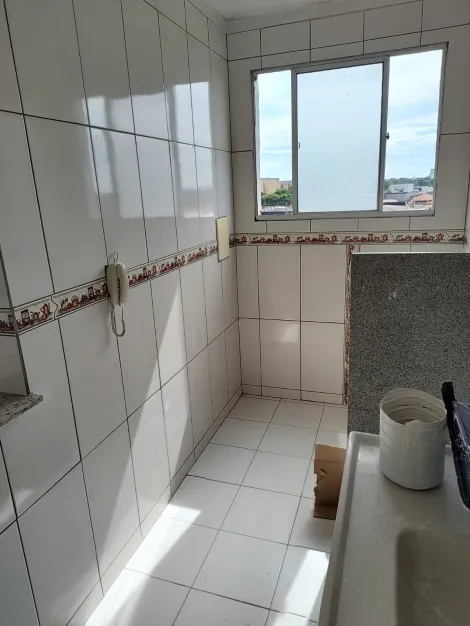 Comprar Apartamento / Padr&atilde;o em S&atilde;o Jos&eacute; do Rio Preto R$ 150.000,00 - Foto 13