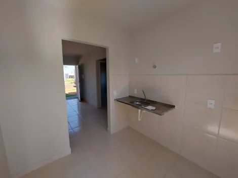 Alugar Casa / Condom&iacute;nio em S&atilde;o Jos&eacute; do Rio Preto R$ 800,00 - Foto 4
