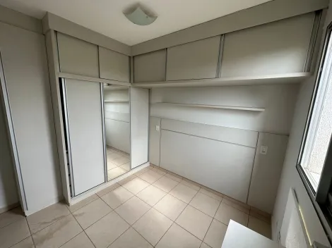 Alugar Apartamento / Padr&atilde;o em S&atilde;o Jos&eacute; do Rio Preto R$ 1.400,00 - Foto 13