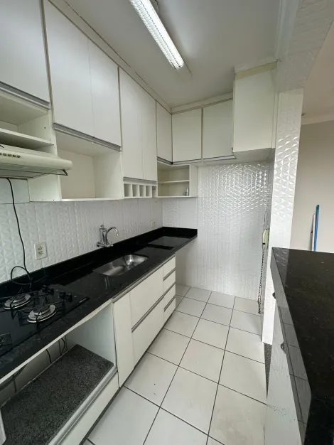 Alugar Apartamento / Padr&atilde;o em S&atilde;o Jos&eacute; do Rio Preto R$ 1.400,00 - Foto 30