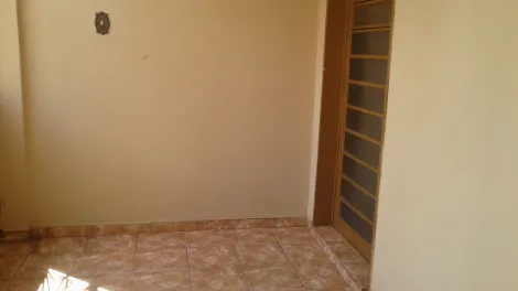 Alugar Casa / Padr&atilde;o em S&atilde;o Jos&eacute; do Rio Preto R$ 1.200,00 - Foto 5