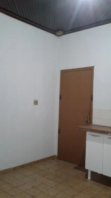 Alugar Casa / Padr&atilde;o em S&atilde;o Jos&eacute; do Rio Preto R$ 1.200,00 - Foto 14