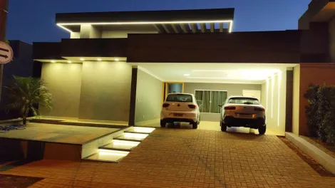 Casa / Condom&iacute;nio em S&atilde;o Jos&eacute; do Rio Preto 