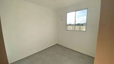 Alugar Apartamento / Padr&atilde;o em S&atilde;o Jos&eacute; do Rio Preto R$ 730,00 - Foto 4