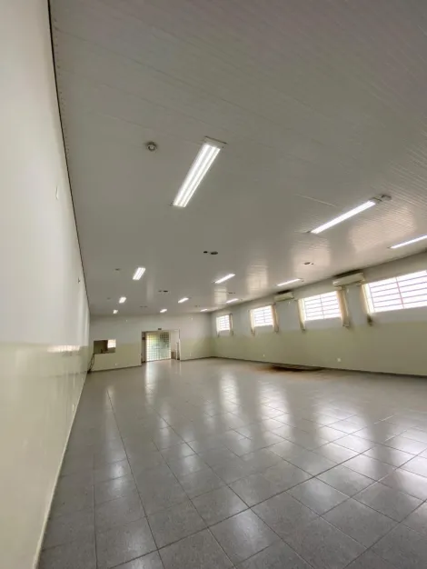Alugar Comercial / Sal&atilde;o em S&atilde;o Jos&eacute; do Rio Preto R$ 7.500,00 - Foto 10