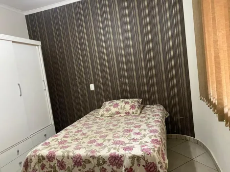 Alugar Casa / Padr&atilde;o em S&atilde;o Jos&eacute; do Rio Preto R$ 1.750,00 - Foto 4