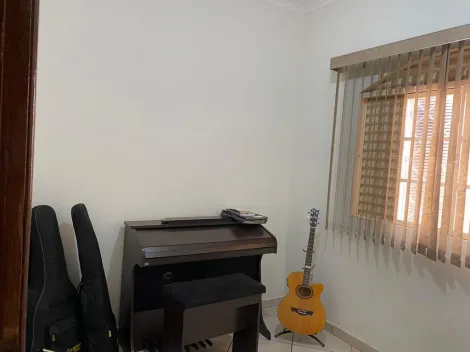Alugar Casa / Padr&atilde;o em S&atilde;o Jos&eacute; do Rio Preto R$ 1.750,00 - Foto 31