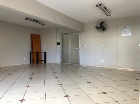 Alugar Apartamento / Padr&atilde;o em S&atilde;o Jos&eacute; do Rio Preto R$ 2.000,00 - Foto 28