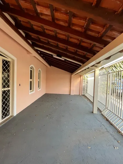 Comprar Casa / Padr&atilde;o em S&atilde;o Jos&eacute; do Rio Preto R$ 490.000,00 - Foto 4