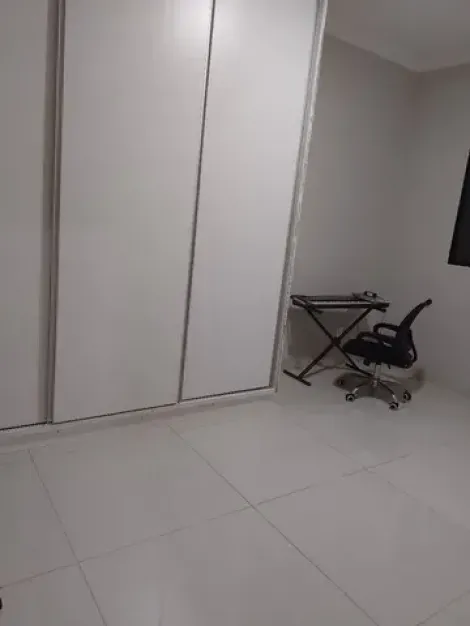 Comprar Casa / Padr&atilde;o em S&atilde;o Jos&eacute; do Rio Preto R$ 420.000,00 - Foto 2