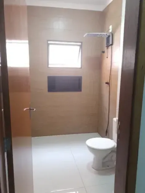 Comprar Casa / Padr&atilde;o em S&atilde;o Jos&eacute; do Rio Preto R$ 420.000,00 - Foto 4