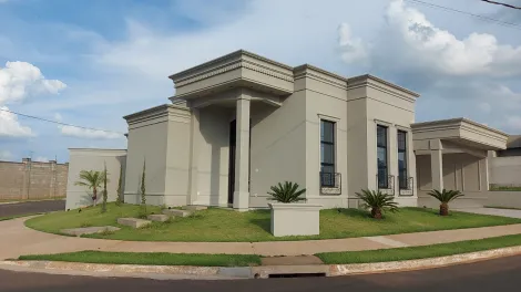 Casa / Condom&iacute;nio em Mirassol 