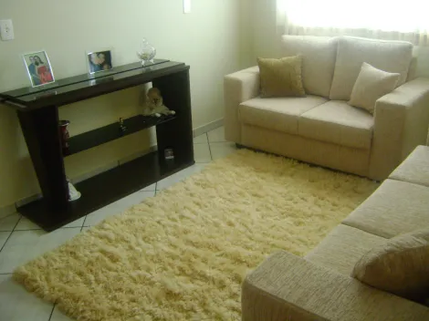 Alugar Casa / Padr&atilde;o em S&atilde;o Jos&eacute; do Rio Preto R$ 1.350,00 - Foto 4