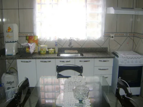 Alugar Casa / Padr&atilde;o em S&atilde;o Jos&eacute; do Rio Preto R$ 1.350,00 - Foto 7