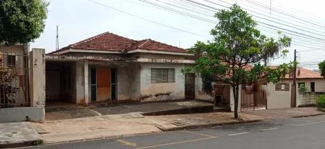 Alugar Casa / Padr&atilde;o em S&atilde;o Jos&eacute; do Rio Preto. apenas R$ 300.000,00