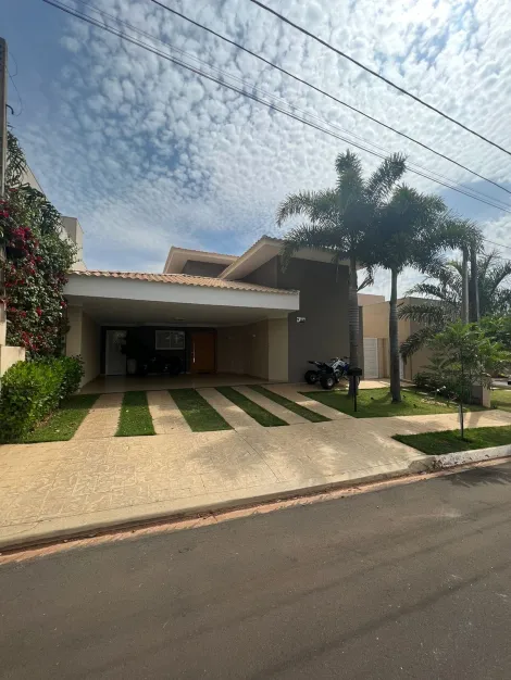 Alugar Casa / Condom&iacute;nio em S&atilde;o Jos&eacute; do Rio Preto. apenas R$ 1.480.000,00