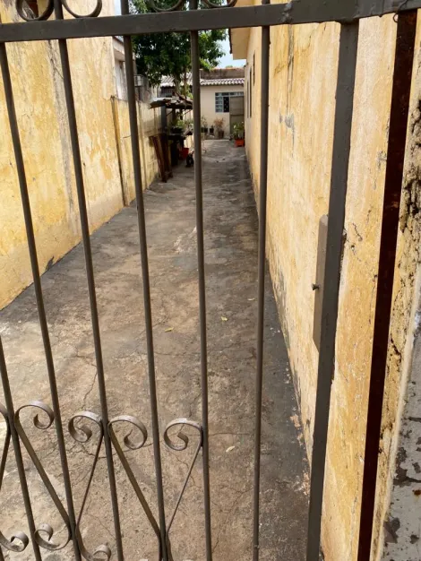 Comprar Casa / Padr&atilde;o em S&atilde;o Jos&eacute; do Rio Preto R$ 400.000,00 - Foto 14
