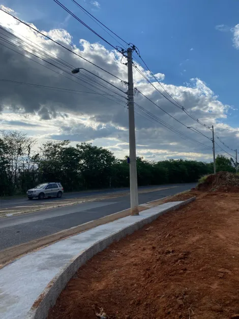 Alugar Terreno / Padr&atilde;o em S&atilde;o Jos&eacute; do Rio Preto R$ 1.800,00 - Foto 2