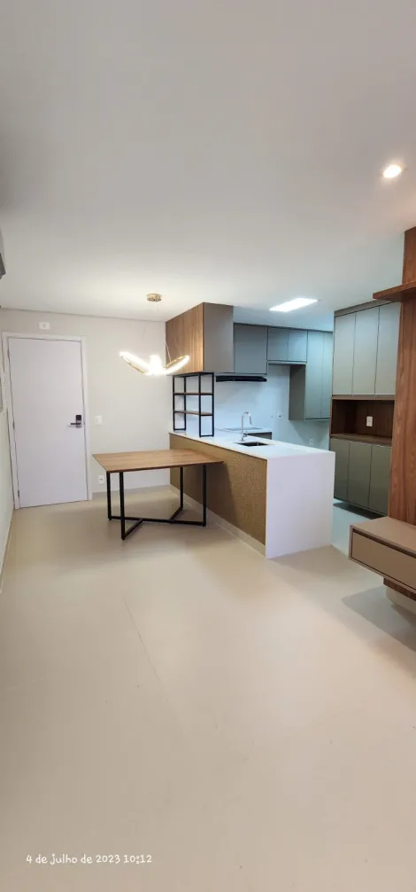 Apartamento / Padr&atilde;o em S&atilde;o Jos&eacute; do Rio Preto 