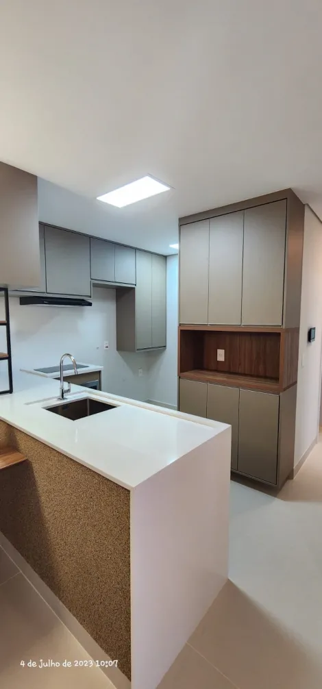 Alugar Apartamento / Padr&atilde;o em S&atilde;o Jos&eacute; do Rio Preto R$ 3.000,00 - Foto 9