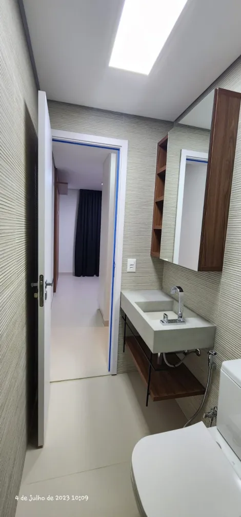 Alugar Apartamento / Padr&atilde;o em S&atilde;o Jos&eacute; do Rio Preto R$ 3.000,00 - Foto 13