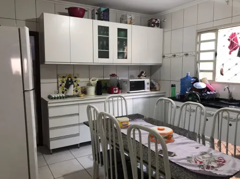 Alugar Casa / Padr&atilde;o em S&atilde;o Jos&eacute; do Rio Preto. apenas R$ 1.000,00
