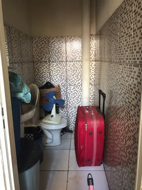 Alugar Casa / Padr&atilde;o em S&atilde;o Jos&eacute; do Rio Preto R$ 1.000,00 - Foto 3