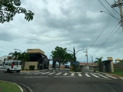 Alugar Casa / Condom&iacute;nio em S&atilde;o Jos&eacute; do Rio Preto. apenas R$ 1.500,00