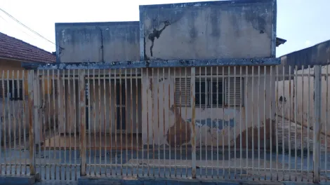 Alugar Casa / Padr&atilde;o em S&atilde;o Jos&eacute; do Rio Preto. apenas R$ 170.000,00