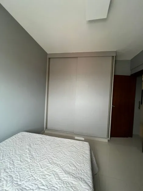 Comprar Apartamento / Padr&atilde;o em S&atilde;o Jos&eacute; do Rio Preto R$ 350.000,00 - Foto 6