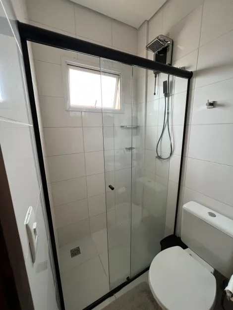 Comprar Apartamento / Padr&atilde;o em S&atilde;o Jos&eacute; do Rio Preto R$ 350.000,00 - Foto 18