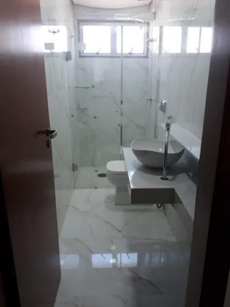 Alugar Apartamento / Padr&atilde;o em S&atilde;o Jos&eacute; do Rio Preto R$ 1.800,00 - Foto 17