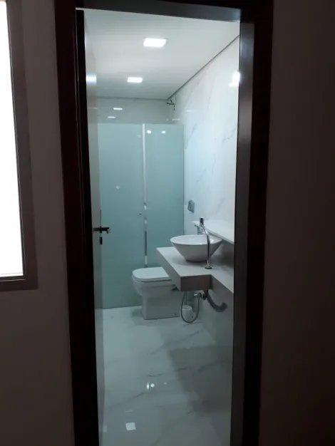 Alugar Apartamento / Padr&atilde;o em S&atilde;o Jos&eacute; do Rio Preto R$ 1.800,00 - Foto 13