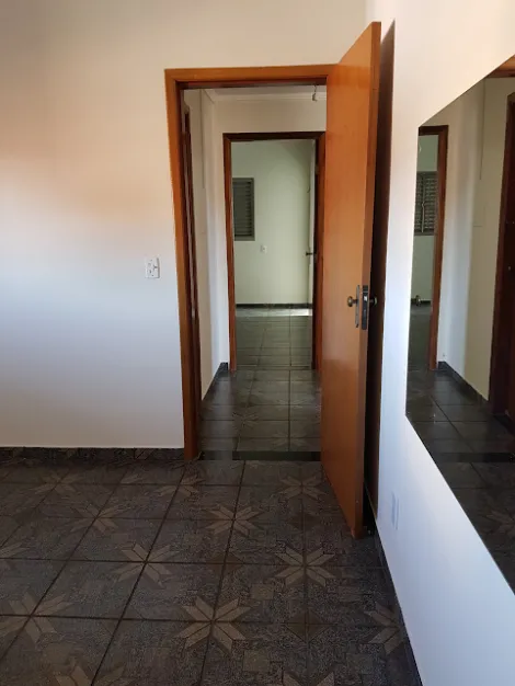 Comprar Apartamento / Padr&atilde;o em S&atilde;o Jos&eacute; do Rio Preto R$ 270.000,00 - Foto 19