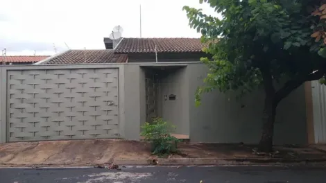 Alugar Casa / Padr&atilde;o em S&atilde;o Jos&eacute; do Rio Preto. apenas R$ 360.000,00