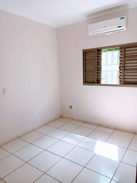 Comprar Casa / Padr&atilde;o em S&atilde;o Jos&eacute; do Rio Preto R$ 360.000,00 - Foto 16